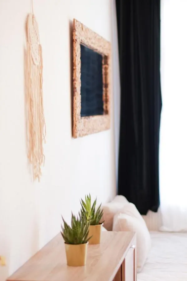 Suiteable Living - Boho Traum für 4 inkl Balkon Amazon Leipzig
