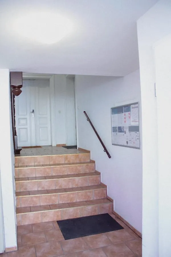 Suiteable Living - Boho Traum für 4 inkl Balkon Amazon Leipzig Deutschland